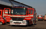 Nome del file=APS_Mercedes-Benz_Actros_1841_VF24487.JPG
Dimensione del file=245KiB
Dimensioni=1200x774
Aggiunta il=Mag 10, 2012 APS_Mercedes-Benz_Actros_1841_VF24487.JPG