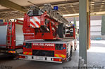 Nome del file=AS_Iveco_EuroFire_150E27_I_serie_VF20683_2.JPG
Dimensione del file=319KiB
Dimensioni=1200x795
Aggiunta il=Apr 09, 2012 AS_Iveco_EuroFire_150E27_I_serie_VF20683_2.JPG