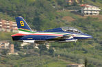 Nome del file=Aermacchi_MB339_PAN_MM55054_1.JPG
Dimensione del file=292KiB
Dimensioni=1200x795
Aggiunta il=Mag 06, 2014 Aermacchi_MB339_PAN_MM55054_1.JPG
