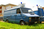 Nome del file=Alfa_Romeo_35AR8_Polizia77849.JPG
Dimensione del file=366KiB
Dimensioni=1200x798
Aggiunta il=Lug 13, 2011 Alfa_Romeo_35AR8_Polizia77849.JPG