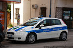 Fiat_Grande_Punto_Polizia_Municipale_di_Montesilvano28PE29_Auto_9_DF_760_CW_3.JPG