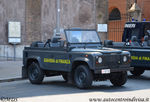Land_Rover_Defender_90_GdiF_577_AV.JPG