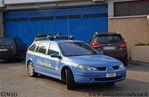 Renault_Laguna_Grandtour_II_serie_Polizia_Stradale_F3108.JPG