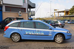 Renault_Laguna_Grandtour_II_serie_Polizia_Stradale_F3108_2.JPG