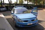 Renault_Laguna_Grandtour_II_serie_Polizia_Stradale_F5647_3.JPG