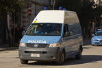 Nome del file=Volkswagen_Transporter_T5_Polizia_Stradale_F5585_3.JPG
Dimensione del file=295KiB
Dimensioni=1200x795
Aggiunta il=Mag 03, 2013 Volkswagen_Transporter_T5_Polizia_Stradale_F5585_3.JPG